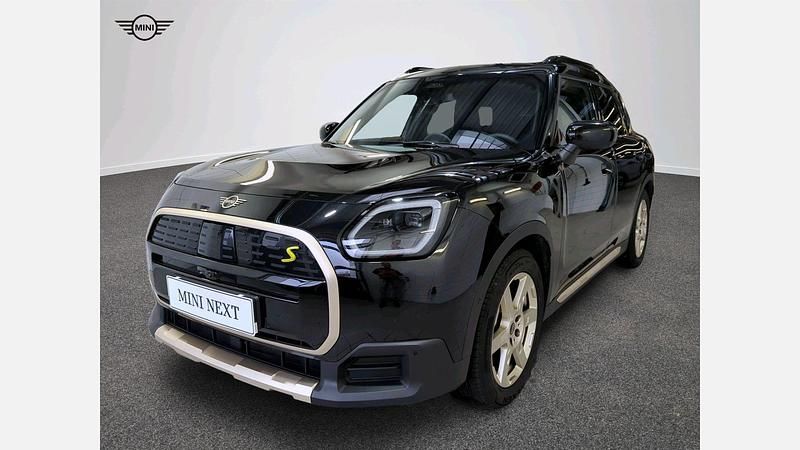 Używany Mini Countryman 225 kW (306 KM) 2024 Midnight black ii metalizowany SUV