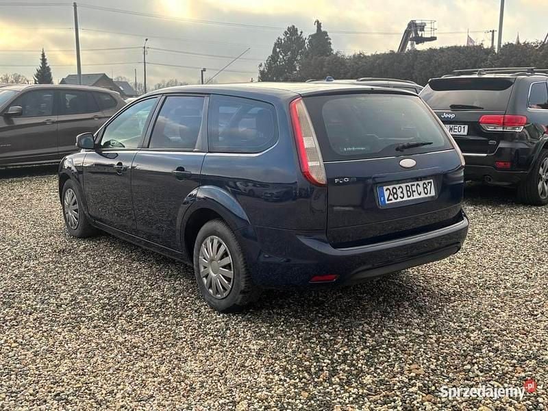 Używany Ford Focus 2007 Granatowy Kombi