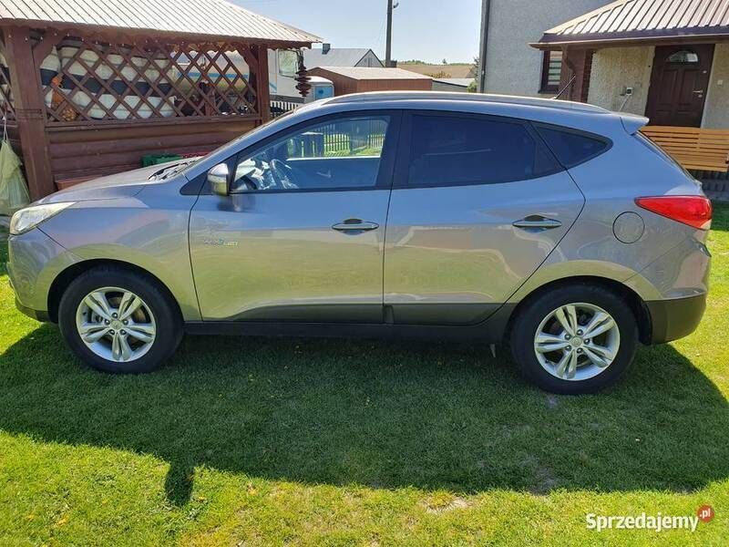 Grafitowy Używany 2013 Hyundai ix35 SUV | 37 000 zł (Uczciwa cena) - Obraz 1/4