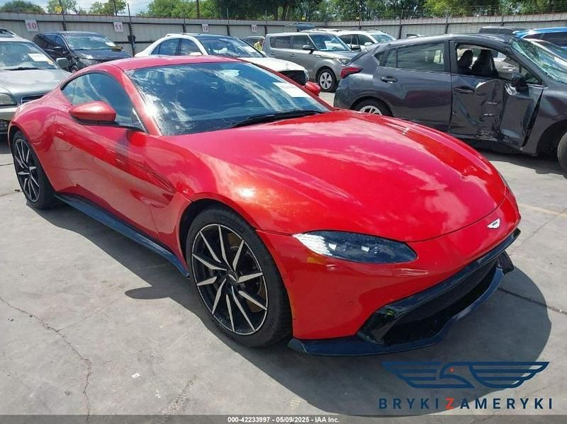Czerwony Używany 2020 Aston Martin V8 Vantage Coupe | 220 650 zł - Obraz 1/4