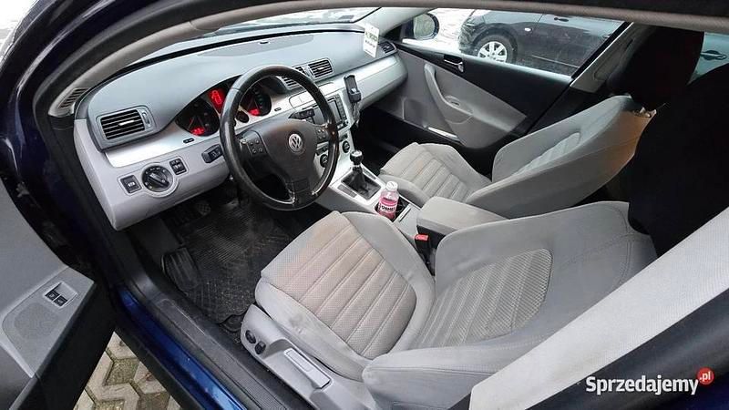 Używany VW Passat 2007 Sedan/Limuzyna