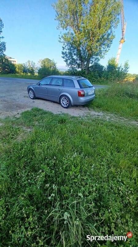 Srebrny Używany 2002 Audi A4 Kombi | 8700 zł (Dość drogi) - Obraz 1/2