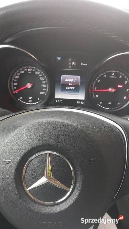 Używany Mercedes GLC300 2018