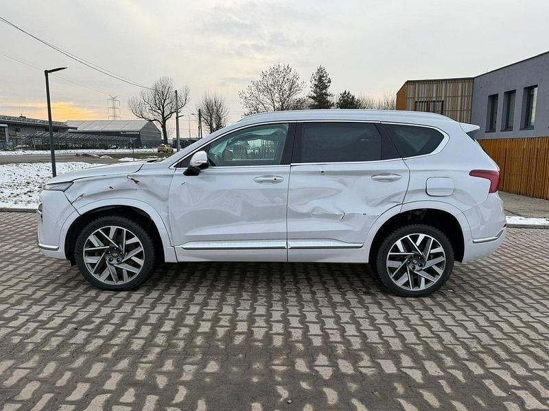 Używany Hyundai Santa Fe Premium 193 KM (141 kW) 2023 Szary SUV
