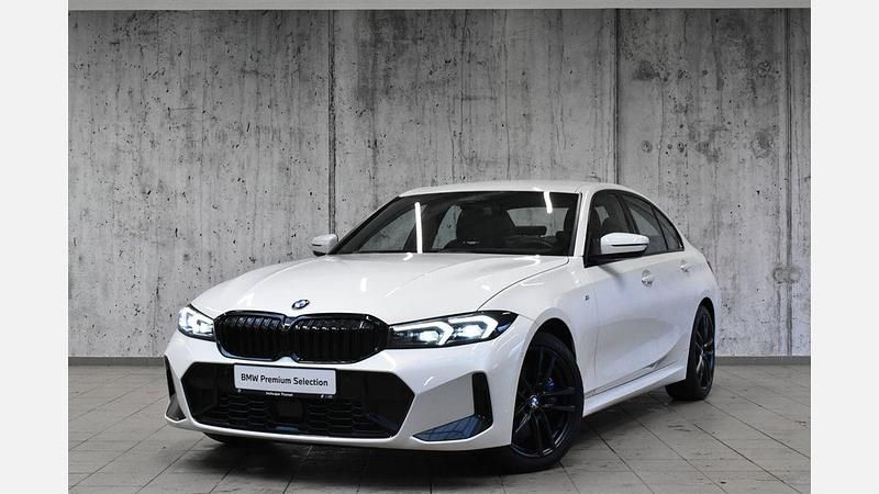 Używany BMW 330 Performance 286 KM (210 kW) 2023 Alpine white 3 Sedan/Limuzyna