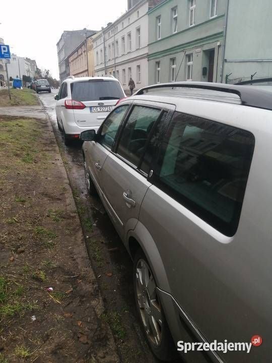 Używany Ford Mondeo Ghia 2006