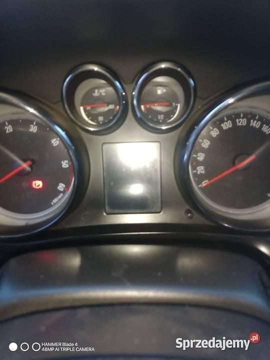 Używany Opel Zafira 2016 Czarny Minivan