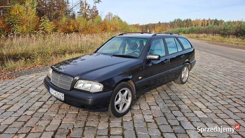 Używany 1996 Mercedes C200 Kombi | 7300 zł - Obraz 1/4