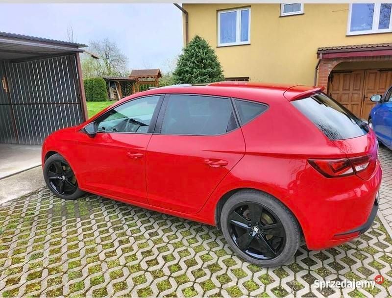 Używany Seat Leon FR 2014 Czerwony Hatchback