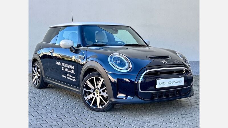 Używany Mini Cooper SE Hatch 135 kW (184 KM) 2023 Enigmatic black metalizowany Hatchback