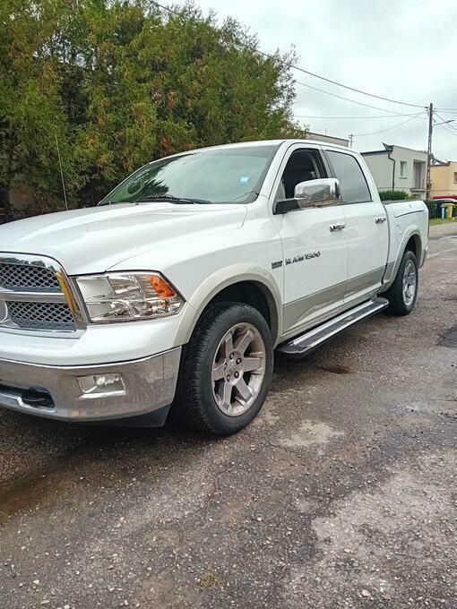 Biały Używany 2011 Dodge Ram Pickup | 72 000 zł - Obraz 1/4