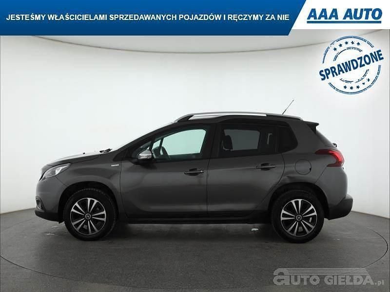 Używany Peugeot 2008 2018 Szary SUV
