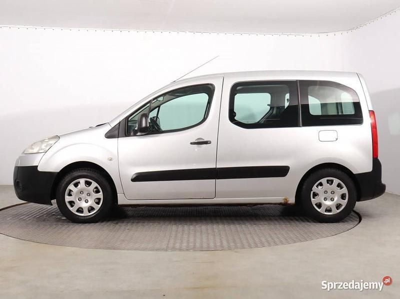 Używany Peugeot Partner 2009 Srebrny Minivan