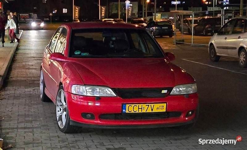 Czerwony Używany 1996 Opel Vectra Sedan/Limuzyna | 12 900 zł - Obraz 1/4
