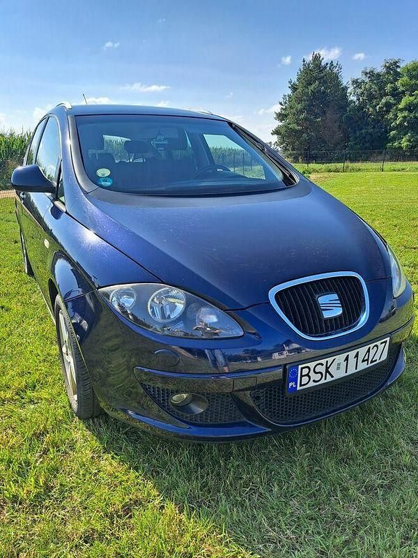 Inny kolor Używany 2007 Seat Altea XL Minivan | 12 990 zł (Uczciwa cena) - Obraz 1/4