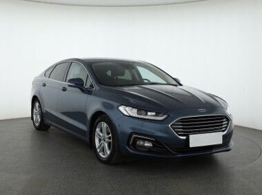 Niebieski Używany 2019 Ford Mondeo Hatchback | 72 999 zł (Uczciwa cena) - Obraz 1/4