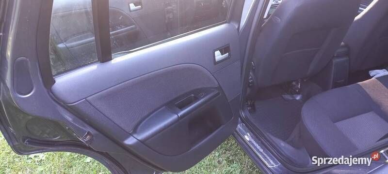 Używany Ford Mondeo 2002