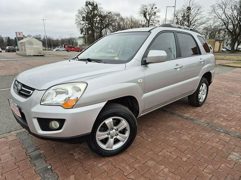 Używany Kia Sportage 141 KM (103 kW) 2010 Srebrny (metalik) SUV