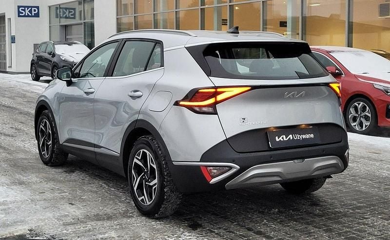 Używany Kia Sportage 150 KM (110 kW) 2023 Srebrny (metalik) SUV