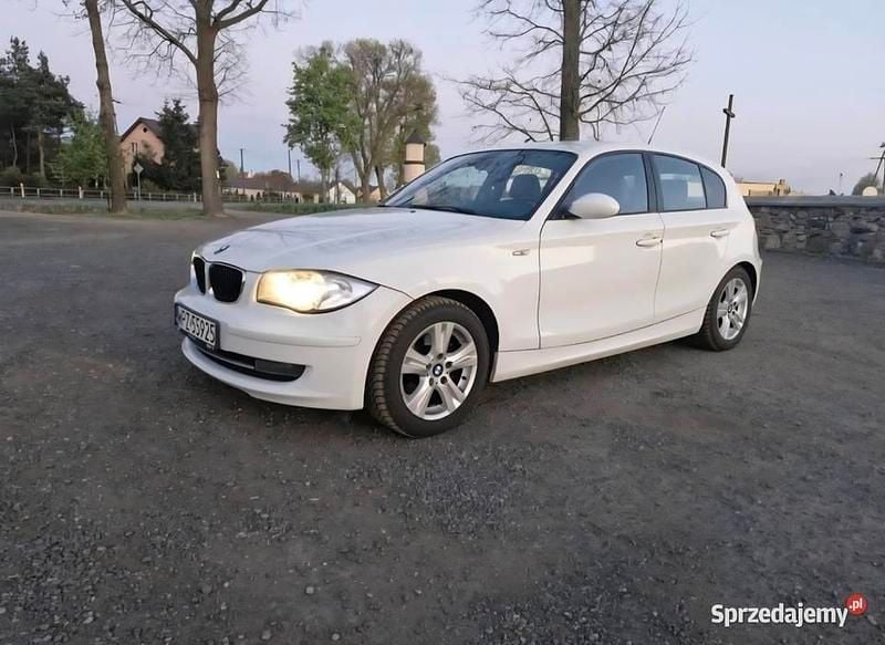 Używany 2008 BMW 118 Hatchback | 17 000 zł (Uczciwa cena) - Obraz 1/4