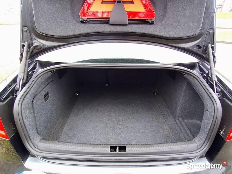 Używany Audi A4 2006 Czarny Sedan/Limuzyna