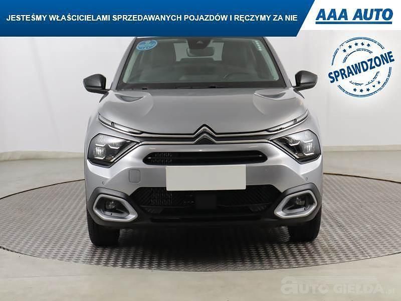 Używany Citroën C4 X 2023 Srebrny SUV