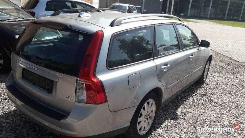 Używany 2008 Volvo V50 Kombi | 15 000 zł (Uczciwa cena) - Obraz 1/4