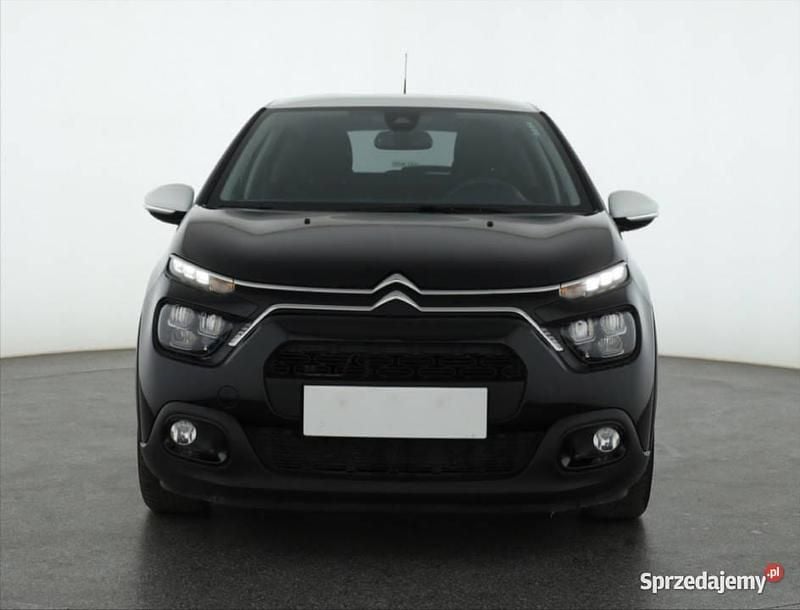 Czarny Używany 2023 Citroën C3 PureTech Hatchback | 52 999 zł (Uczciwa cena) - Obraz 1/4