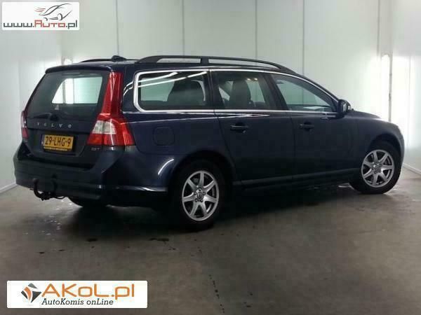 Używany Volvo V70 231 KM (169 kW) 2010 Niebieski Kombi