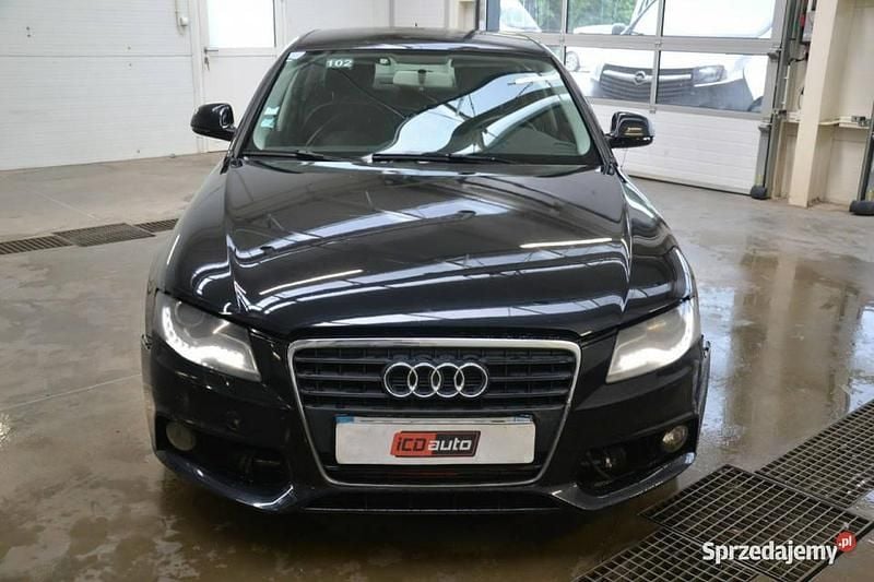 Czarny Używany 2009 Audi A4 Sedan/Limuzyna | 7800 zł - Obraz 1/4