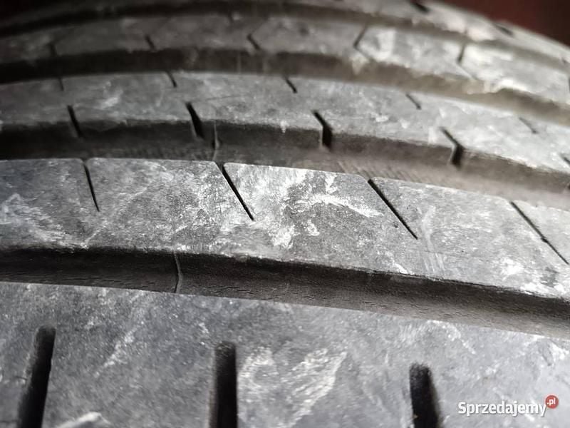 Używany Toyota Yaris 2009 Czerwony Hatchback