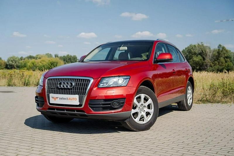 Czerwony (metalik) Używany 2012 Audi Q5 SUV | 58 900 zł (Dobra cena) - Obraz 1/4