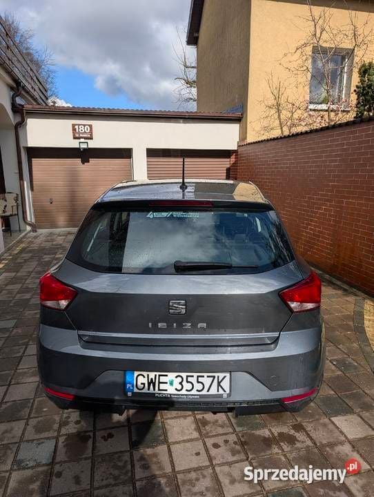 Używany Seat Ibiza Style 2018 Grafitowy Hatchback