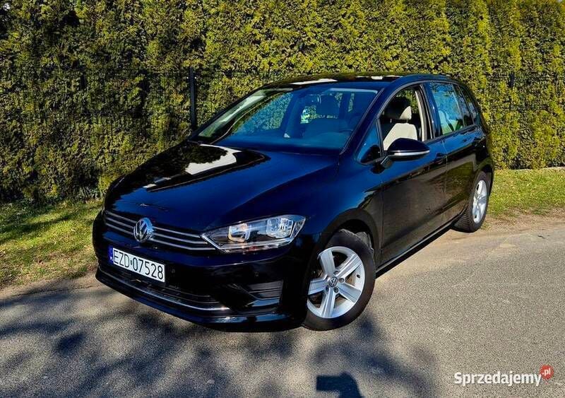 Czarny Używany 2016 VW Golf Sportsvan Minivan | 39 900 zł (Super Cena) - Obraz 1/4