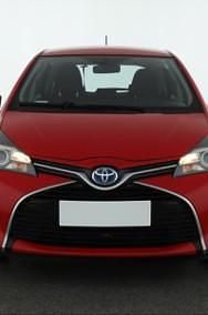 Używany Toyota Yaris 101 KM (74 kW) 2016 Czerwony Hatchback