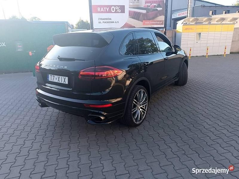 Używany Porsche Cayenne 2010 Czarny SUV