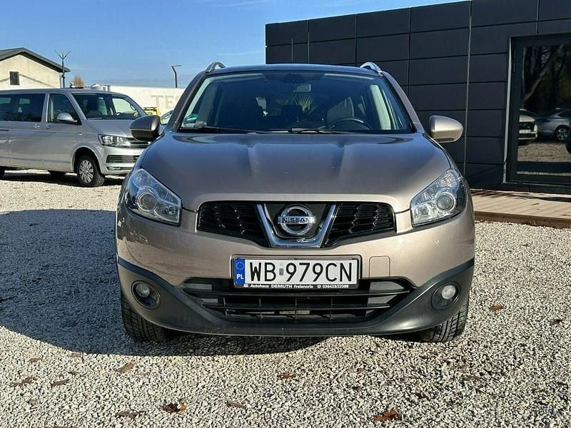 Używany Nissan Qashqai 140 KM (102 kW) 2011 Brązowobeżowy SUV