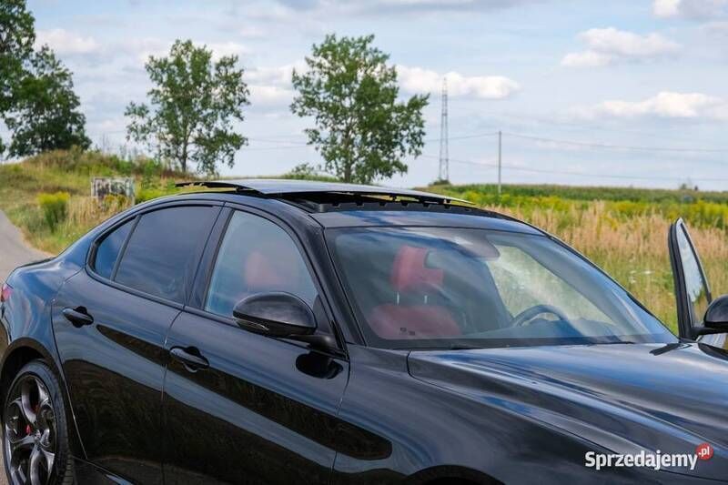 Używany Alfa Romeo Giulia Ti 280 KM (205 kW) 2021 Czarny Sedan/Limuzyna
