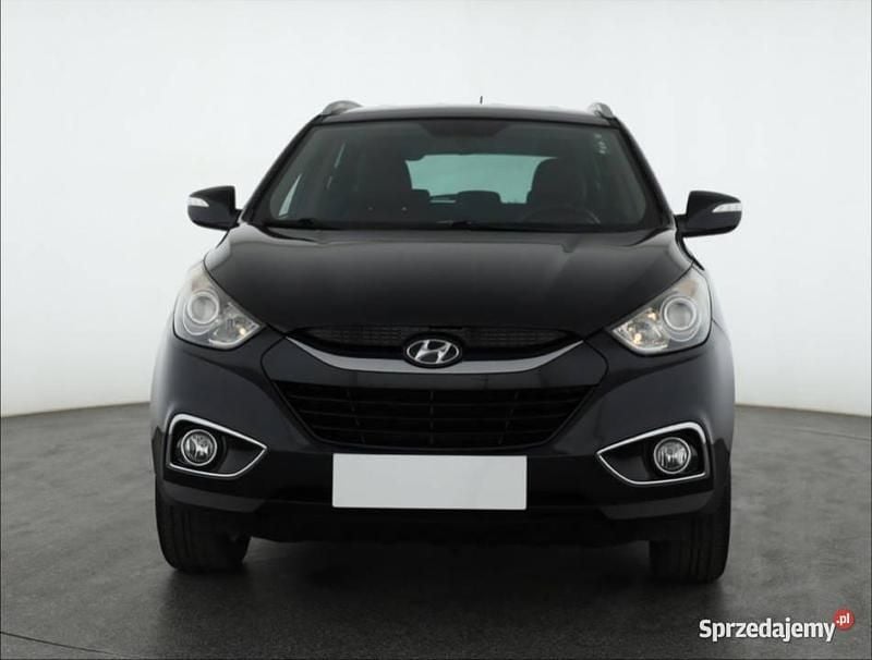 Czarny Używany 2010 Hyundai ix35 SUV | 41 999 zł (Uczciwa cena) - Obraz 1/4