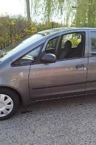 Używany Mitsubishi Colt 75 KM (55 kW) 2006 Szary Hatchback