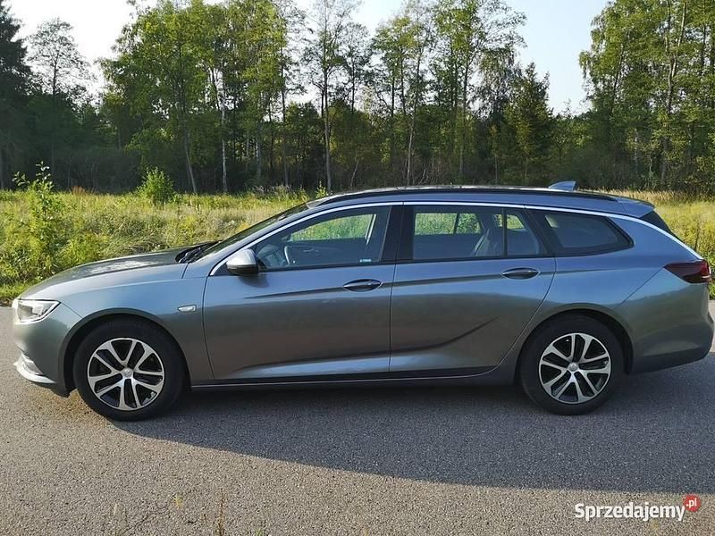 Używany Opel Insignia 2017 Grafitowy Kombi