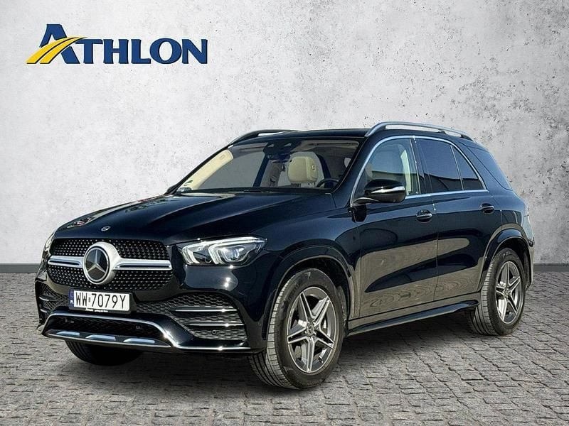 Czarny (metalik) Używany 2022 Mercedes GLE300 SUV | 282 400 zł - Obraz 1/4