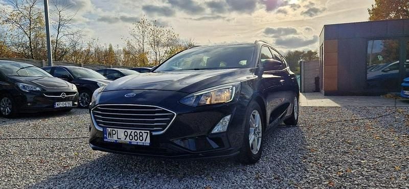 Używany Ford Focus 120 KM (88 kW) 2019 Czarny (metalik) Kombi