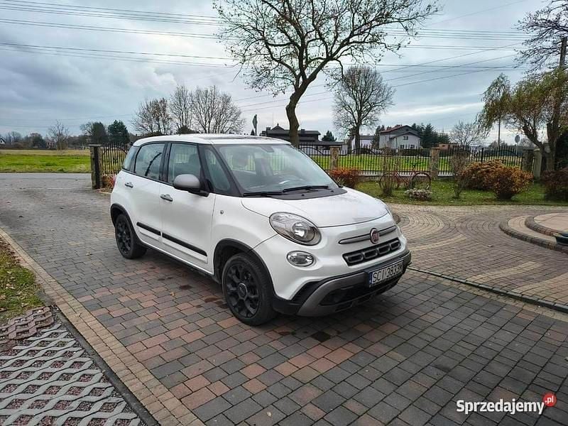 Używany 2018 Fiat 500L Cross Minivan | 31 500 zł - Obraz 1/4