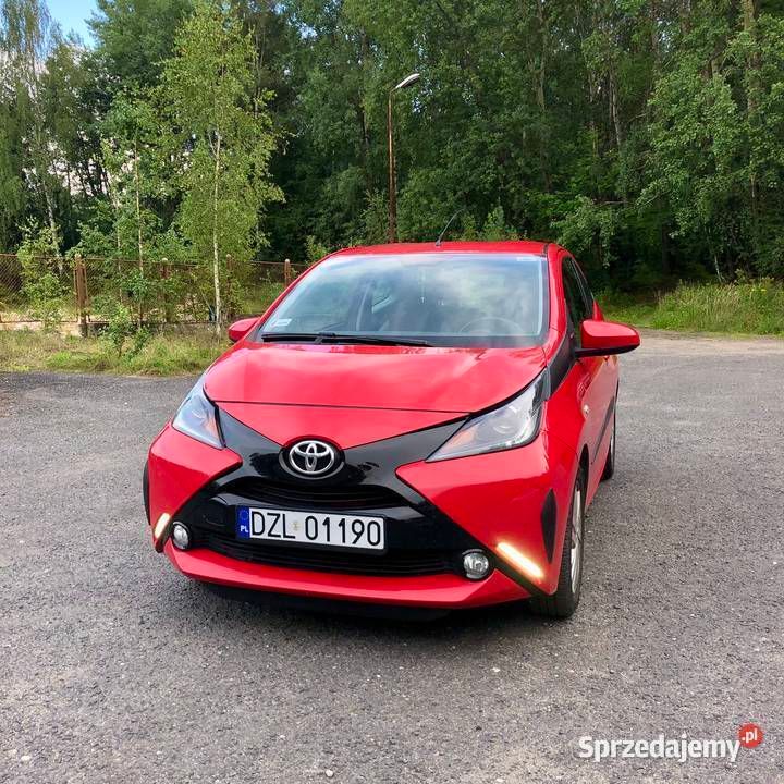 Czerwony Używany 2015 Toyota Aygo Hatchback | 29 500 zł (Drogi) - Obraz 1/4