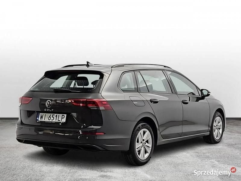 Używany VW Golf VIII Life 115 KM (84 kW) 2021 Szary Kombi