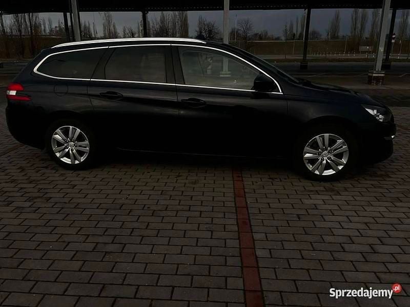 Używany Peugeot 308 SW 2014 Niebieski Kombi