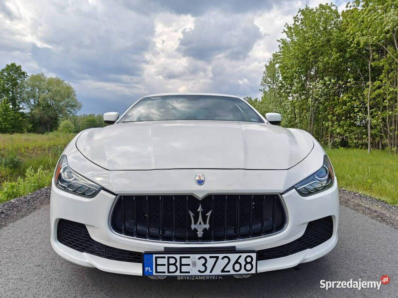 Biały Używany 2015 Maserati Ghibli Coupe | 122 900 zł - Obraz 1/4