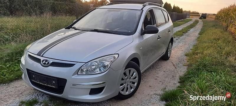 Srebrny Używany 2008 Hyundai i30 Hatchback | 9500 zł (Super Cena) - Obraz 1/4