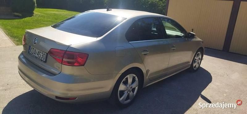 Używany 2015 VW Jetta | 37 900 zł - Obraz 1/4